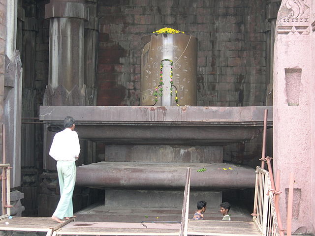 Bhojeshwat temple