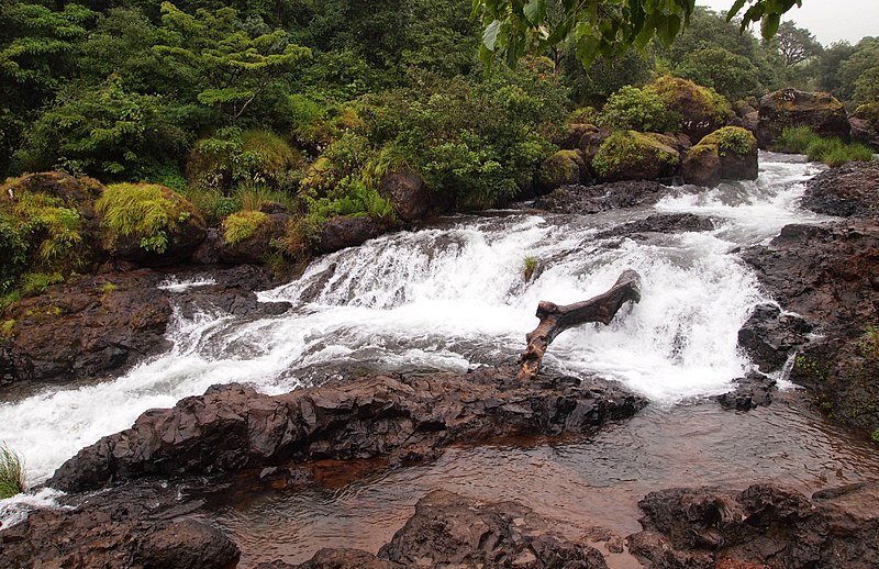 waterfalls of india in monsoons